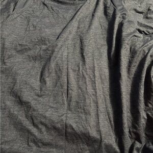 Avia Women's Gray Short Sleeve Tee